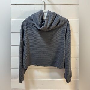 MELOW Gray Ribbed Knit Top Size M